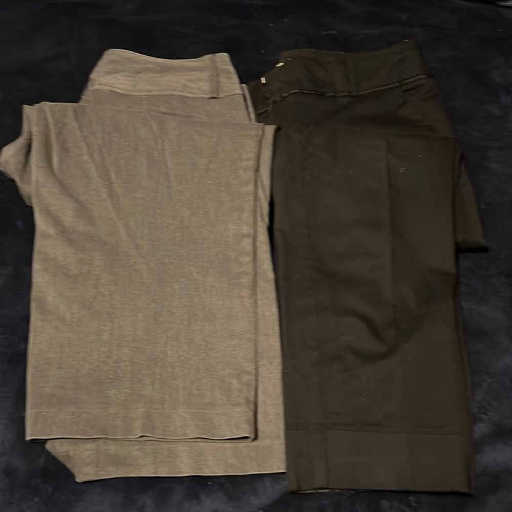 2 pair New York and company Capri pants size 6 tall